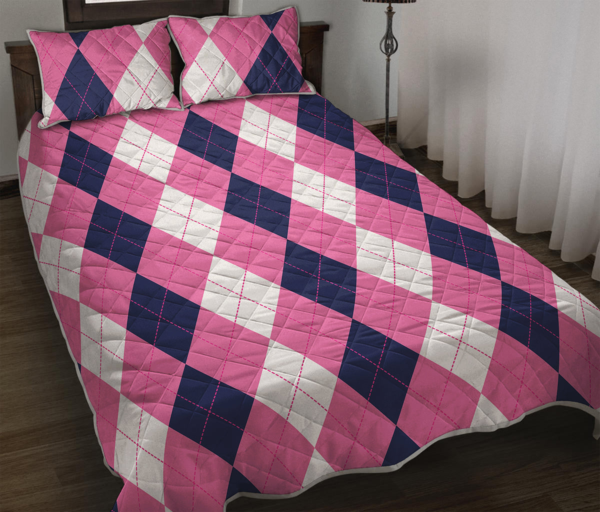 Pink Blue And White Argyle Pattern Print Quilt Bed Set
