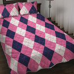 Pink Blue And White Argyle Pattern Print Quilt Bed Set