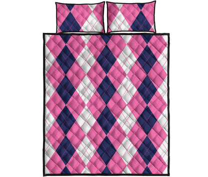 Pink Blue And White Argyle Pattern Print Quilt Bed Set