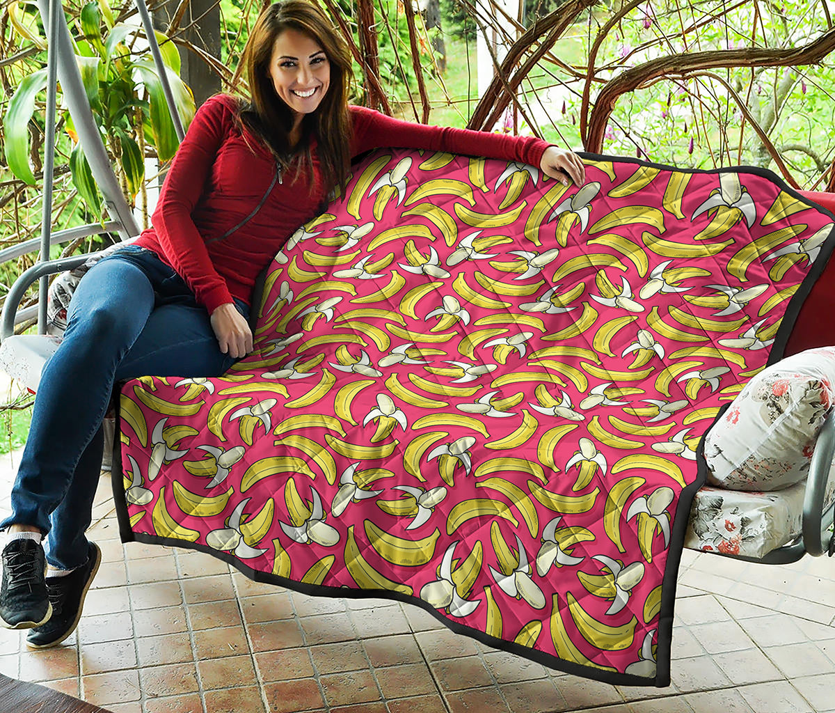 Pink Cartoon Banana Pattern Print Quilt