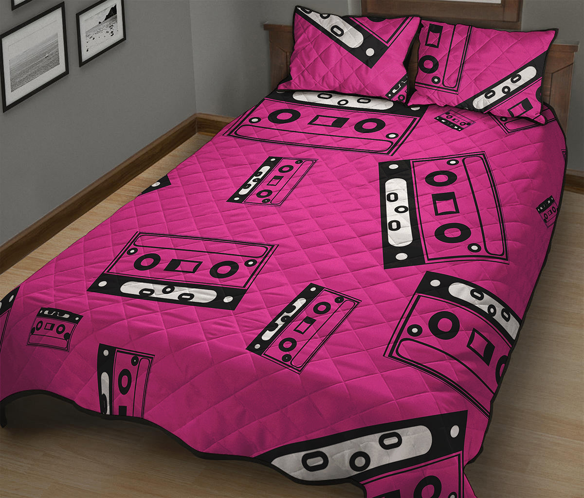 Pink Cassette Tape Pattern Print Quilt Bed Set