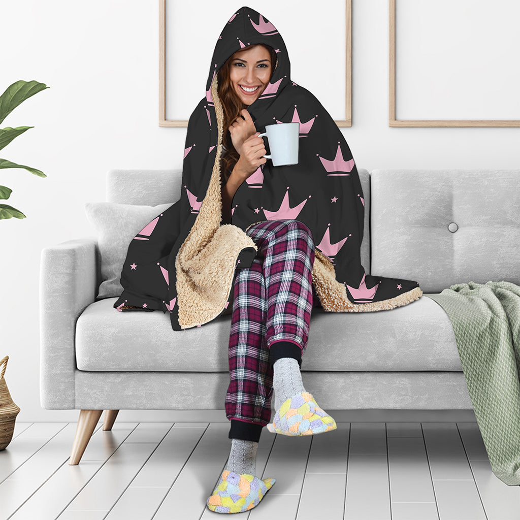 Pink Crown Pattern Print Hooded Blanket
