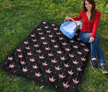 Pink Crown Pattern Print Quilt