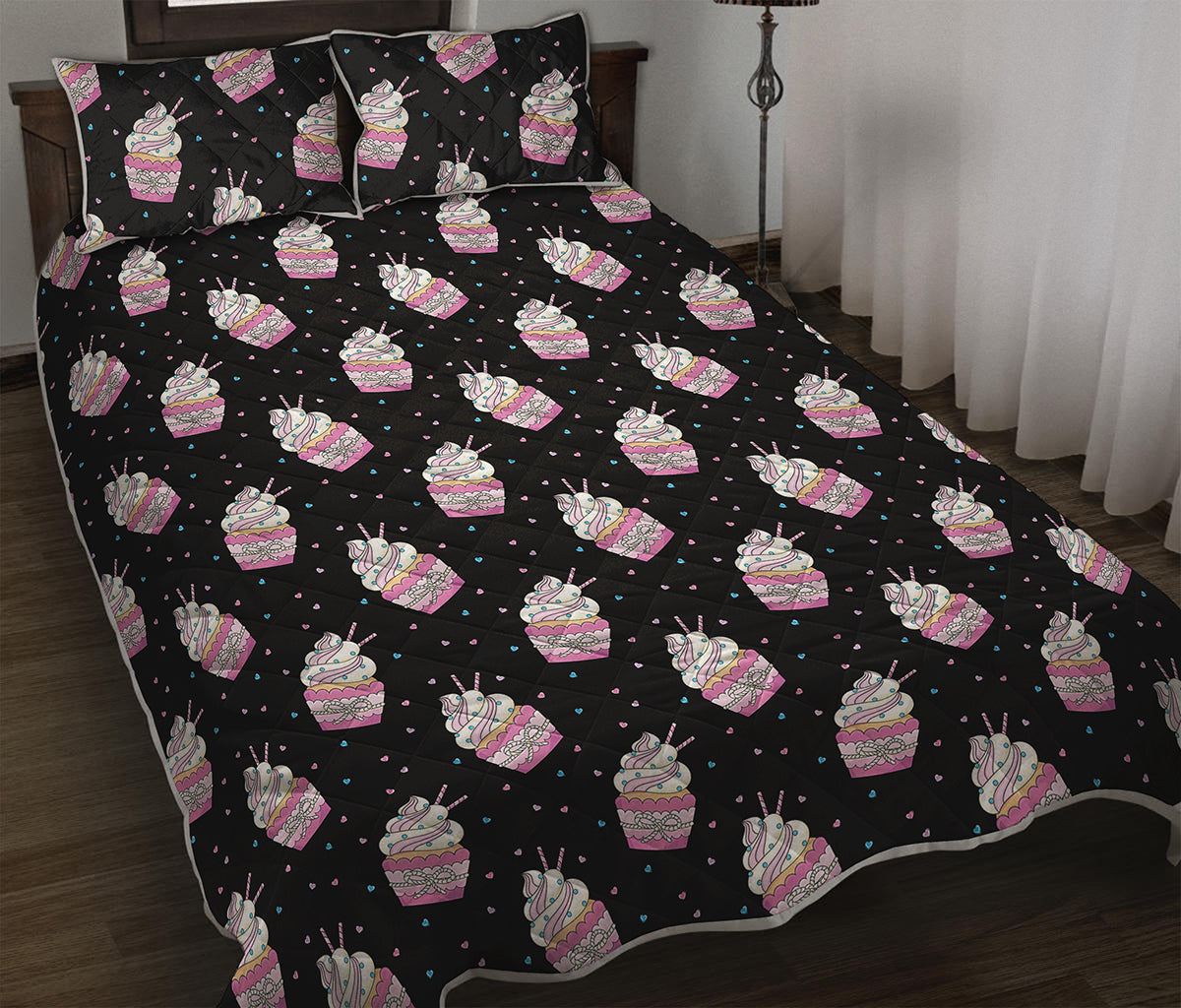 Pink Cupcake Pattern Print Quilt Bed Set