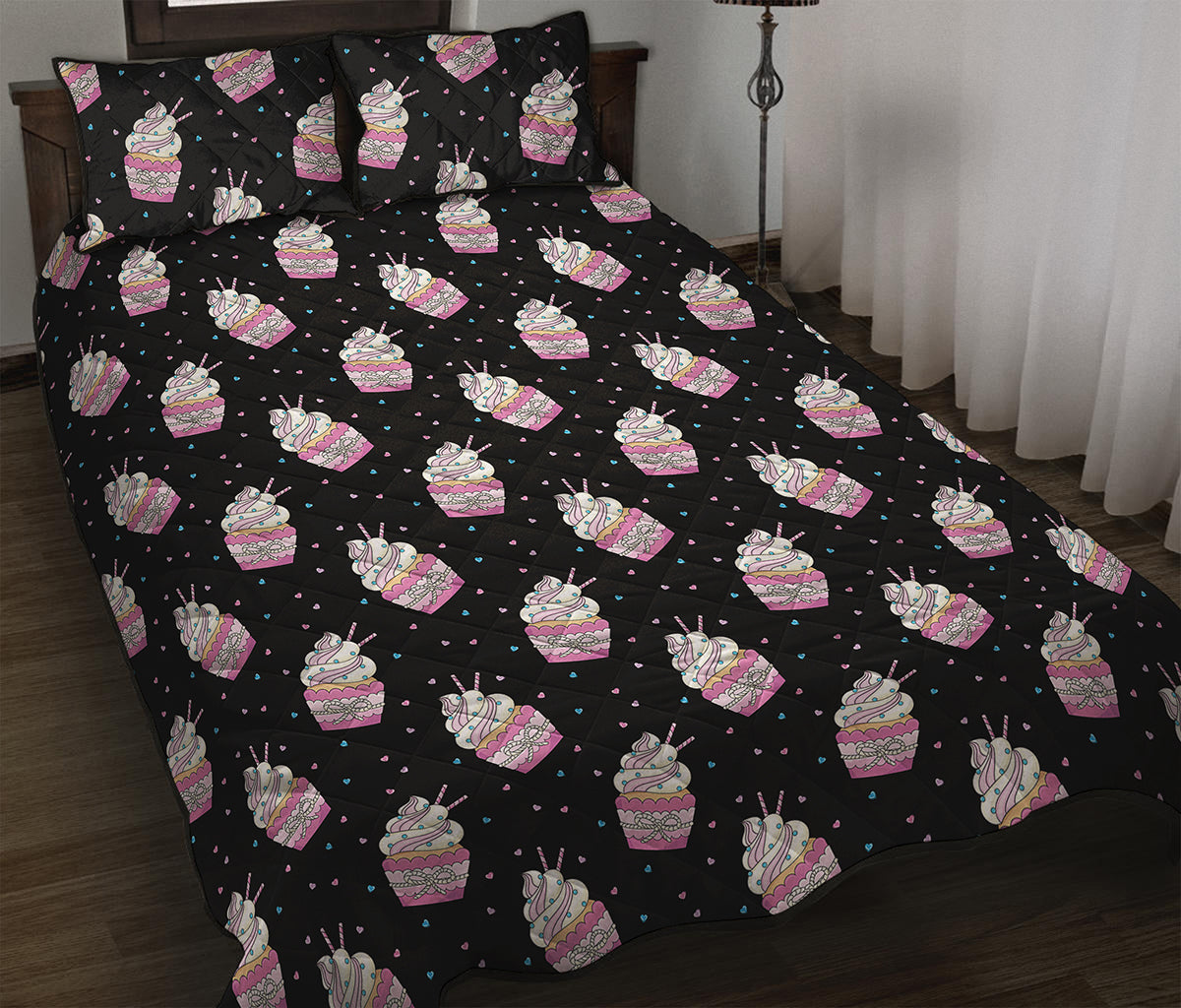 Pink Cupcake Pattern Print Quilt Bed Set