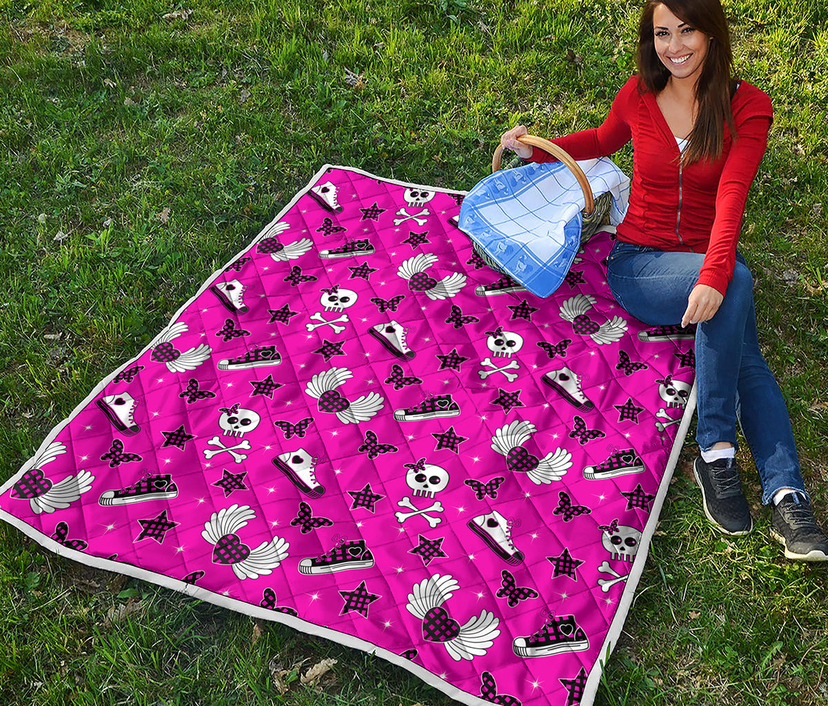 Pink Emo Symbols Pattern Print Quilt