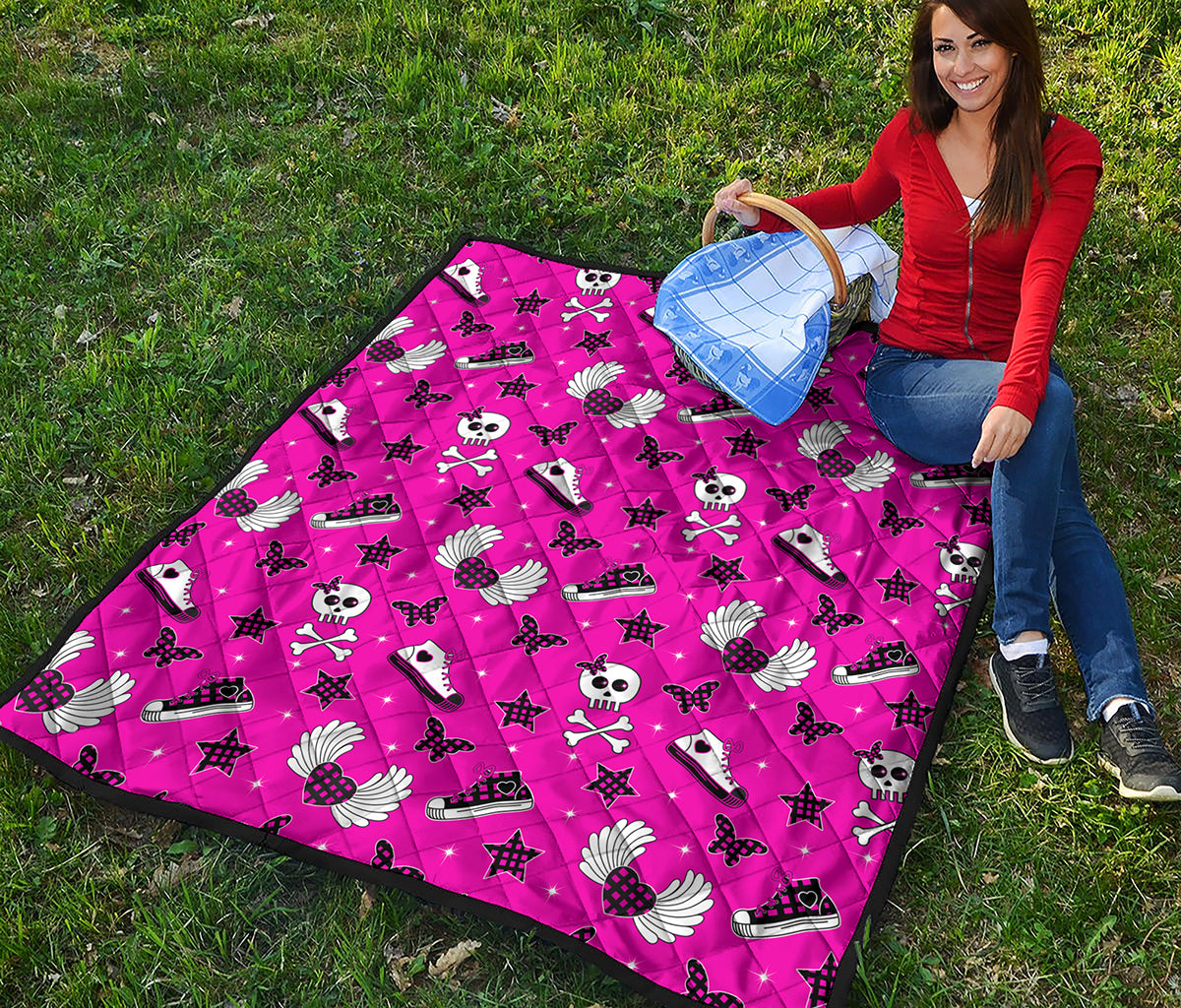Pink Emo Symbols Pattern Print Quilt