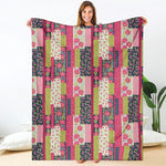 Pink Flower Patchwork Pattern Print Blanket
