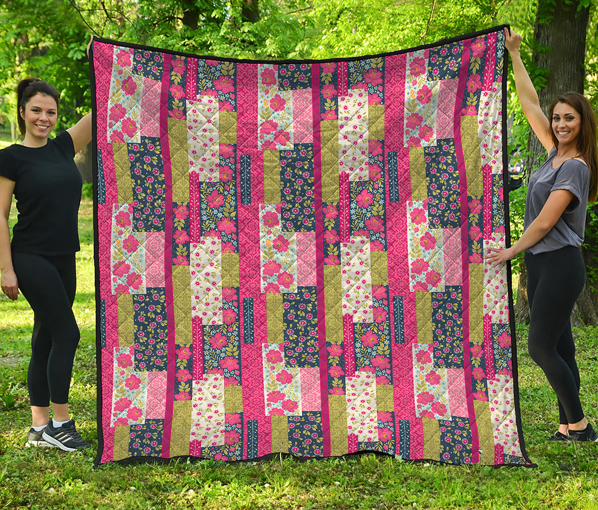 Pink Flower Patchwork Pattern Print Quilt