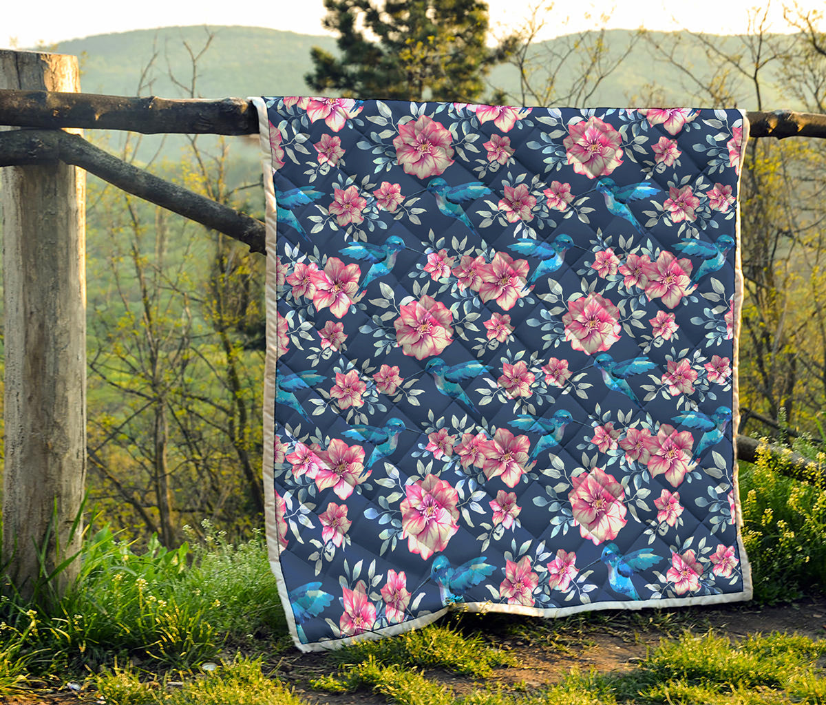Pink Flowers And Hummingbird Print Quilt