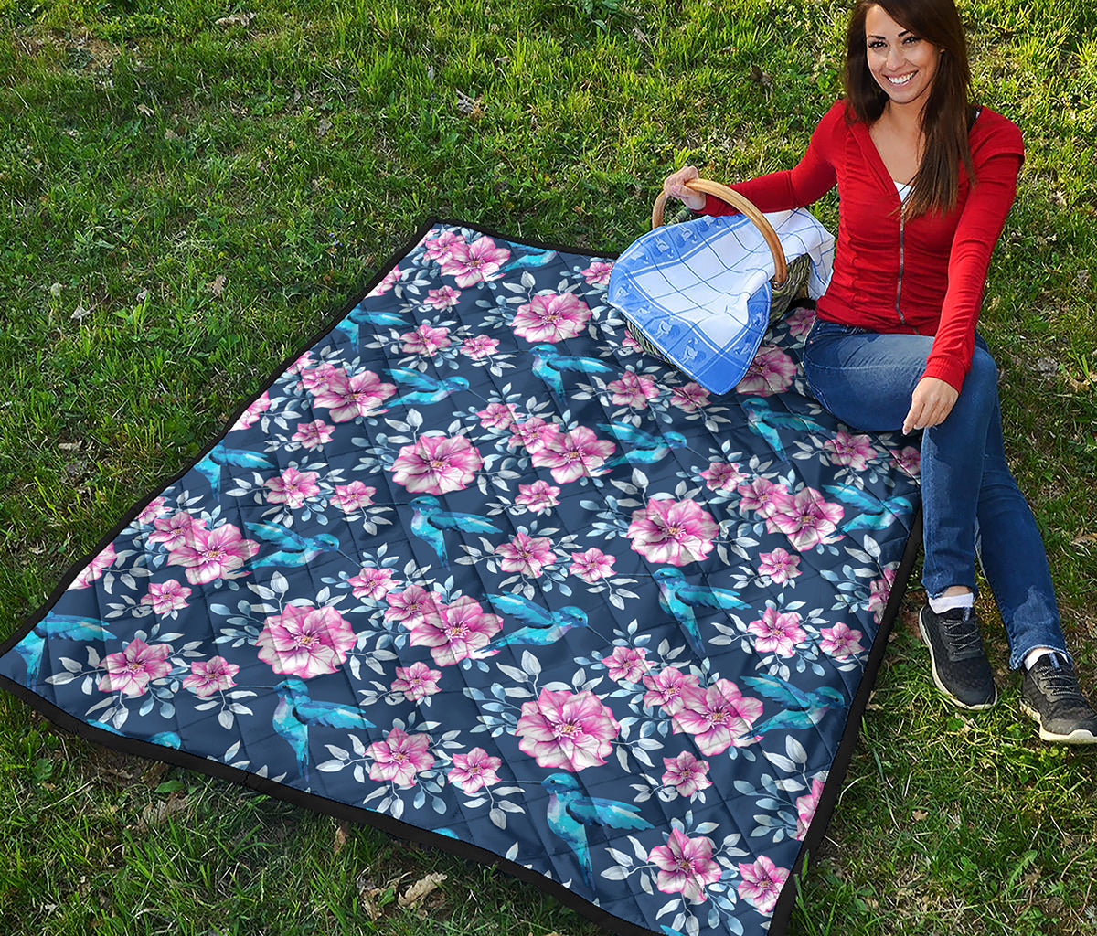 Pink Flowers And Hummingbird Print Quilt