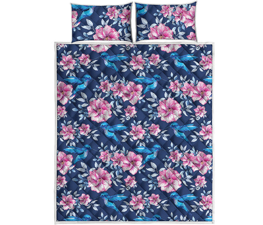 Pink Flowers And Hummingbird Print Quilt Bed Set
