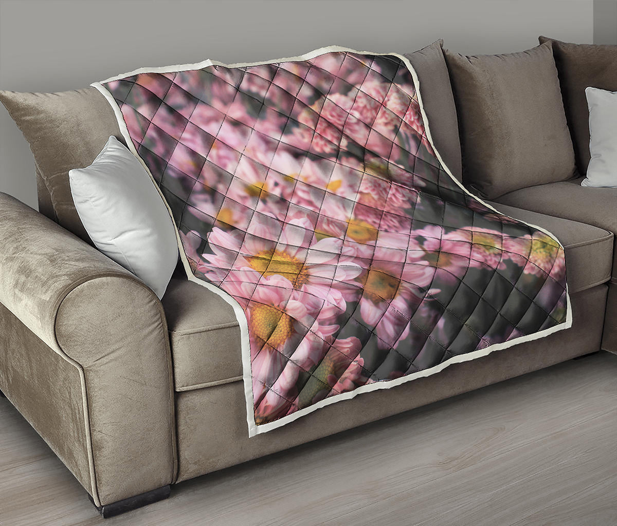 Pink Flowers Print Quilt