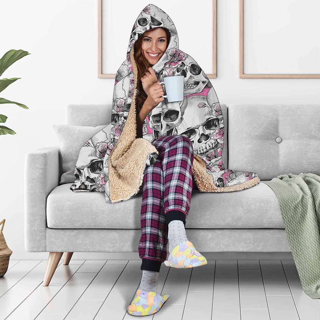 Pink Flowers Skull Pattern Print Hooded Blanket
