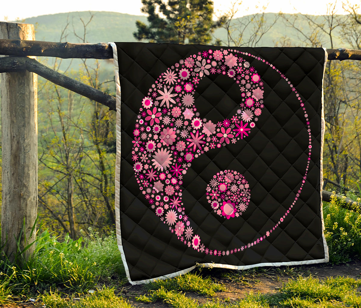 Pink Flowers Yin Yang Print Quilt