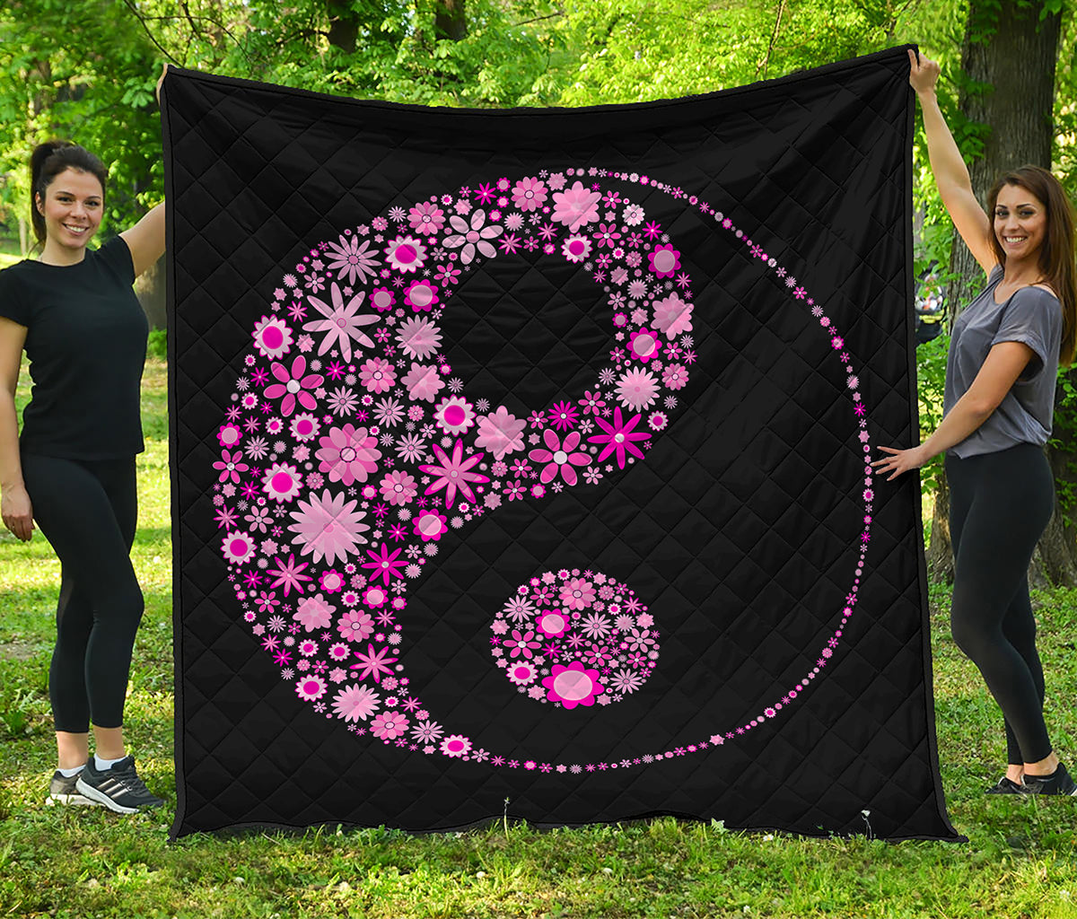 Pink Flowers Yin Yang Print Quilt