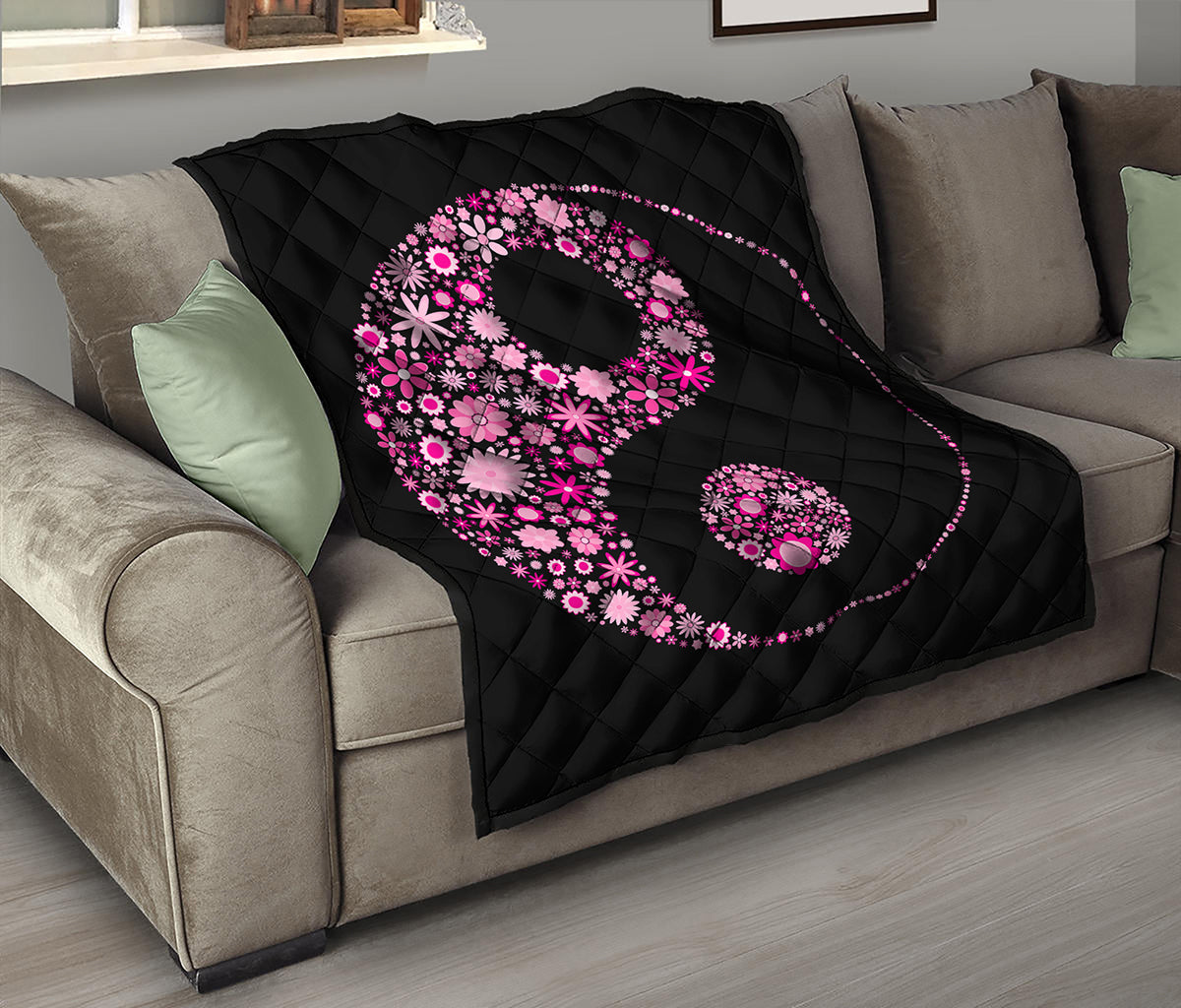 Pink Flowers Yin Yang Print Quilt