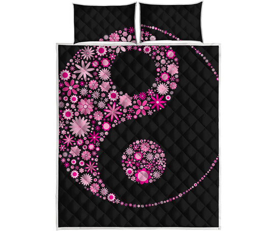 Pink Flowers Yin Yang Print Quilt Bed Set