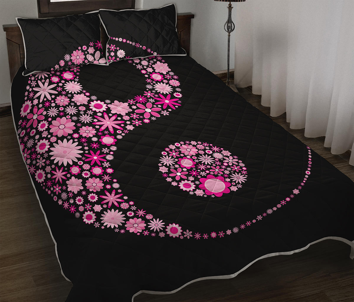 Pink Flowers Yin Yang Print Quilt Bed Set