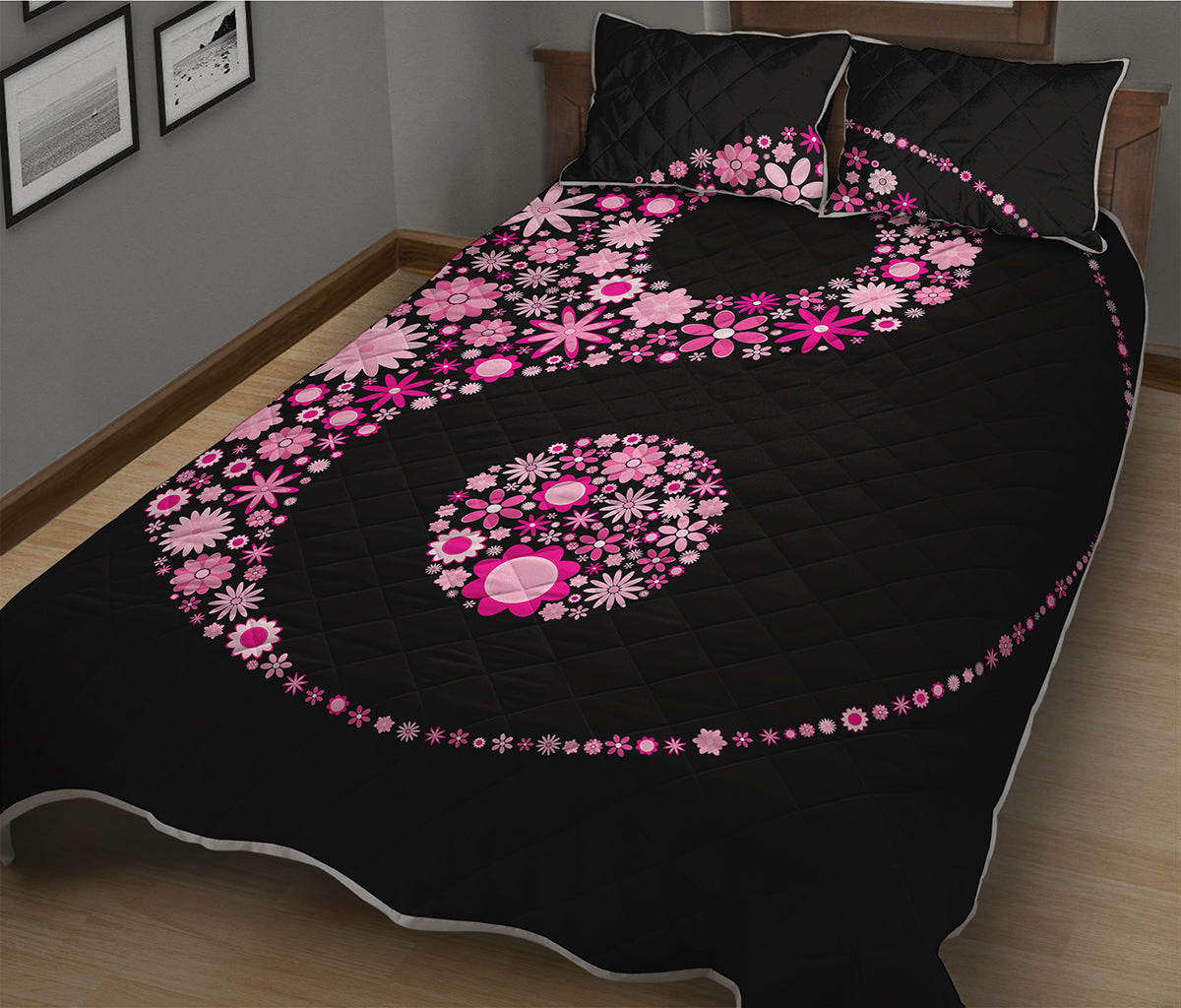 Pink Flowers Yin Yang Print Quilt Bed Set