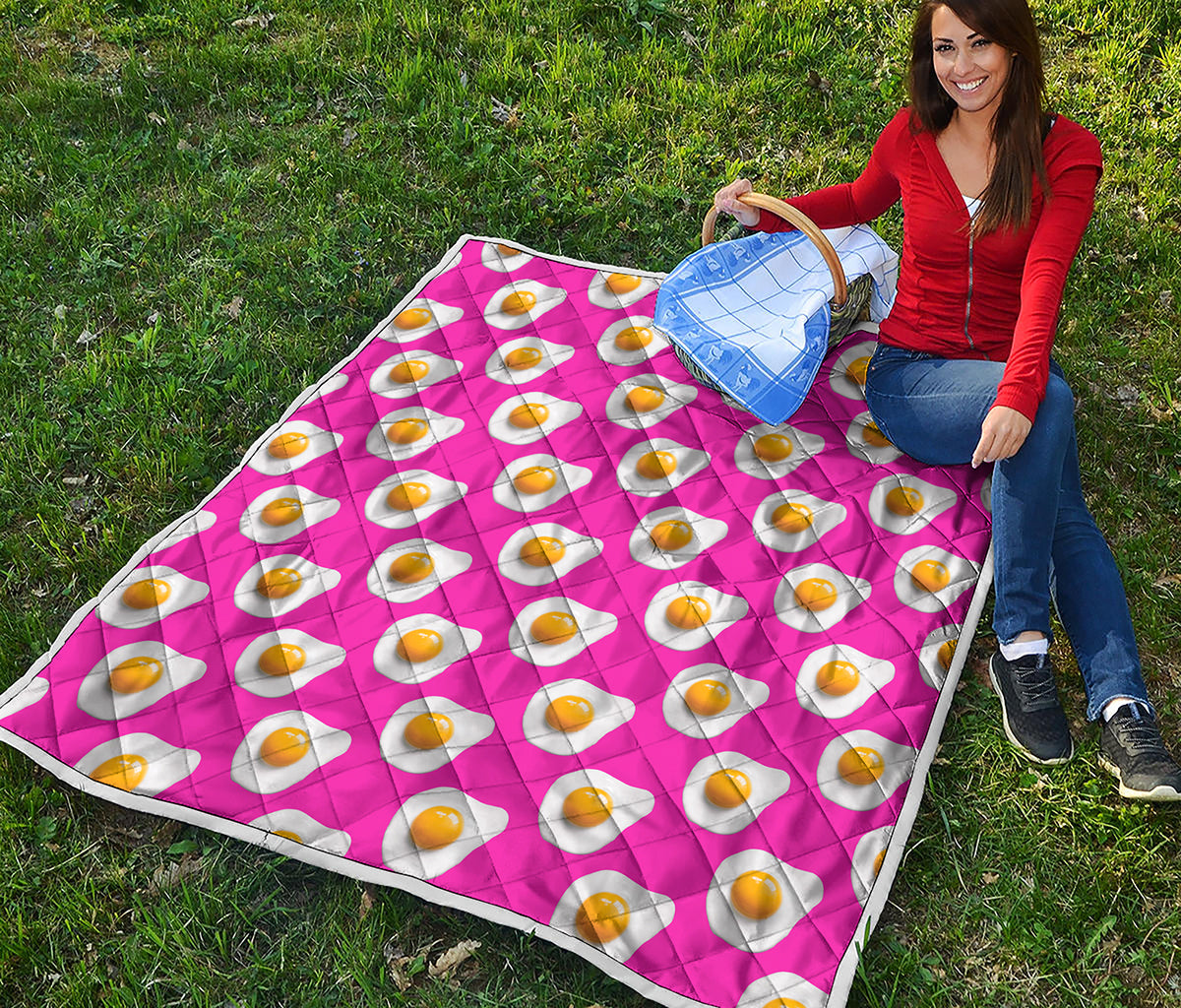 Pink Fried Eggs Pattern Print Quilt