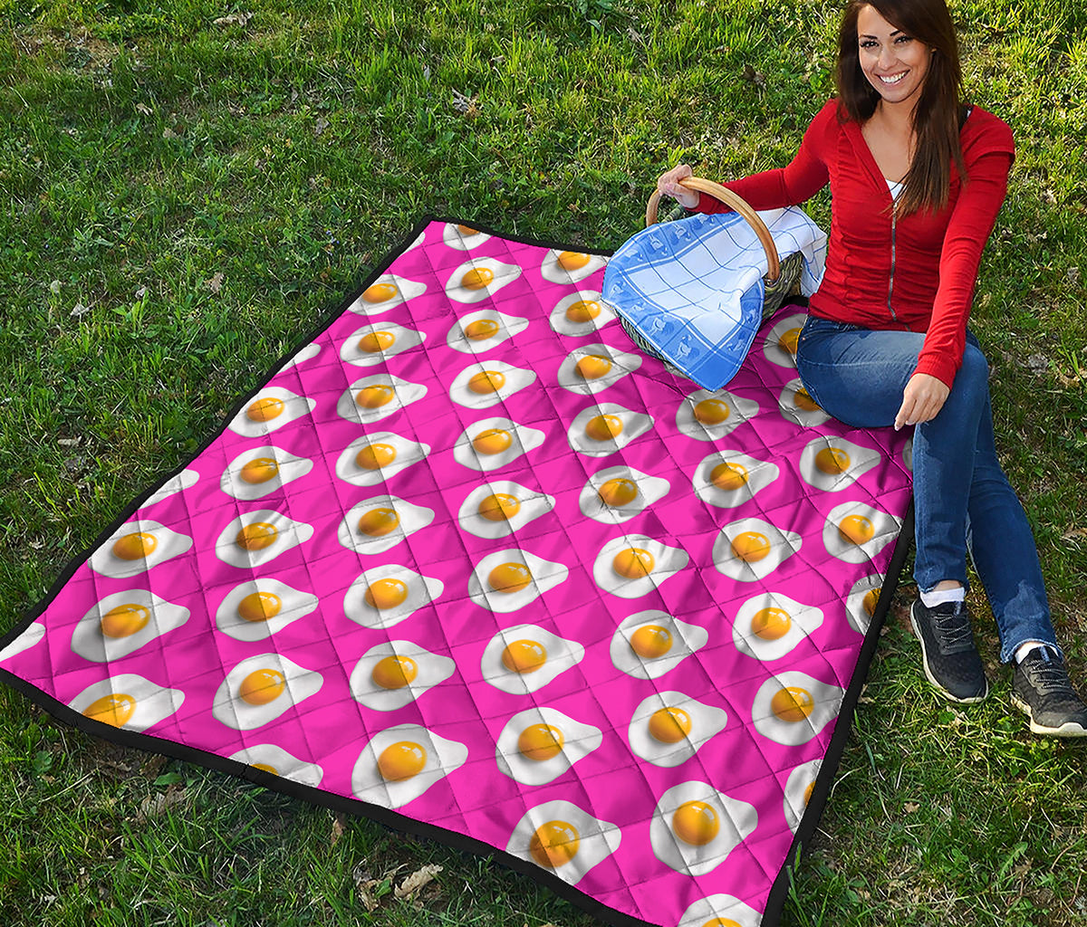 Pink Fried Eggs Pattern Print Quilt