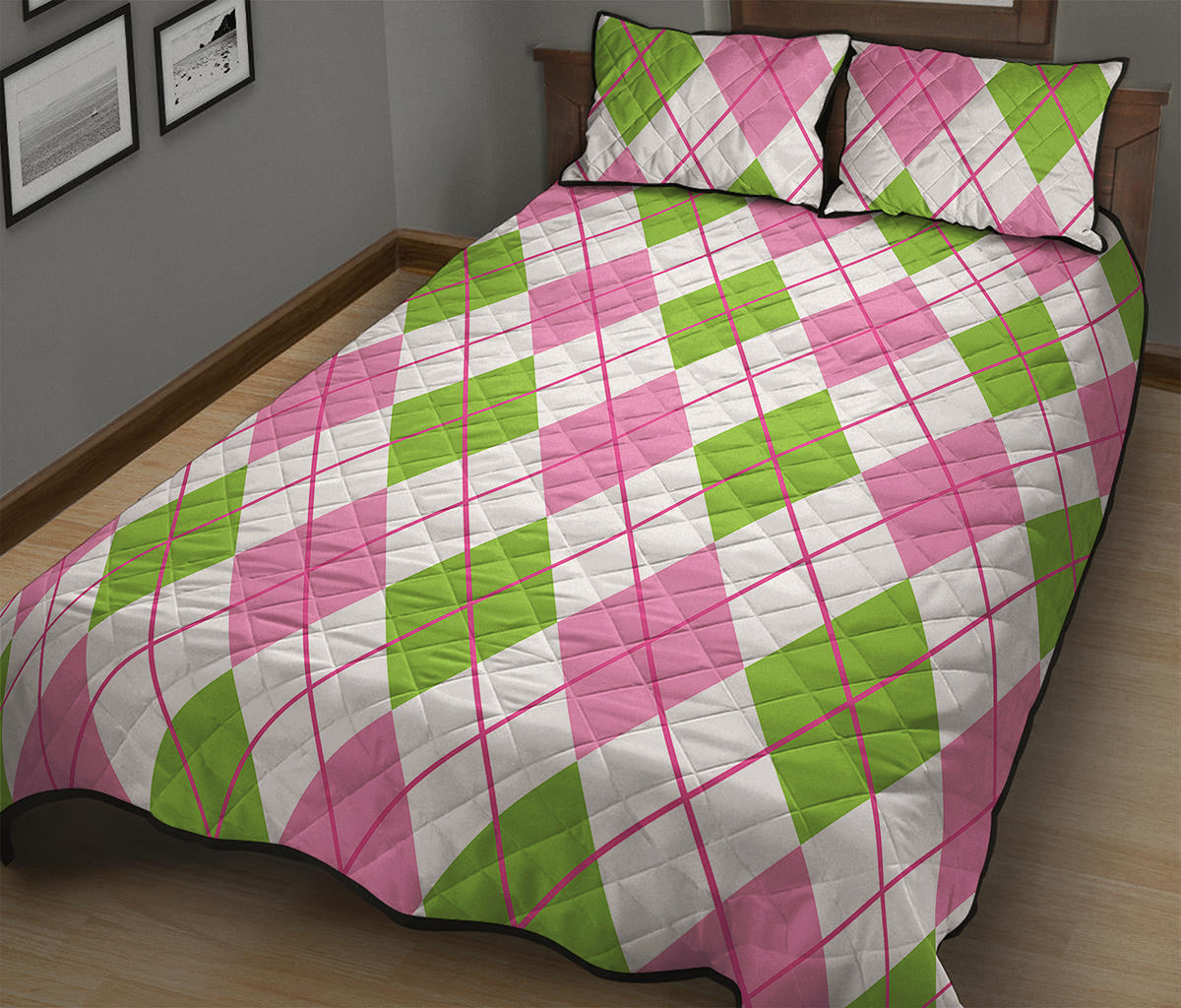 Pink Green And White Argyle Print Quilt Bed Set
