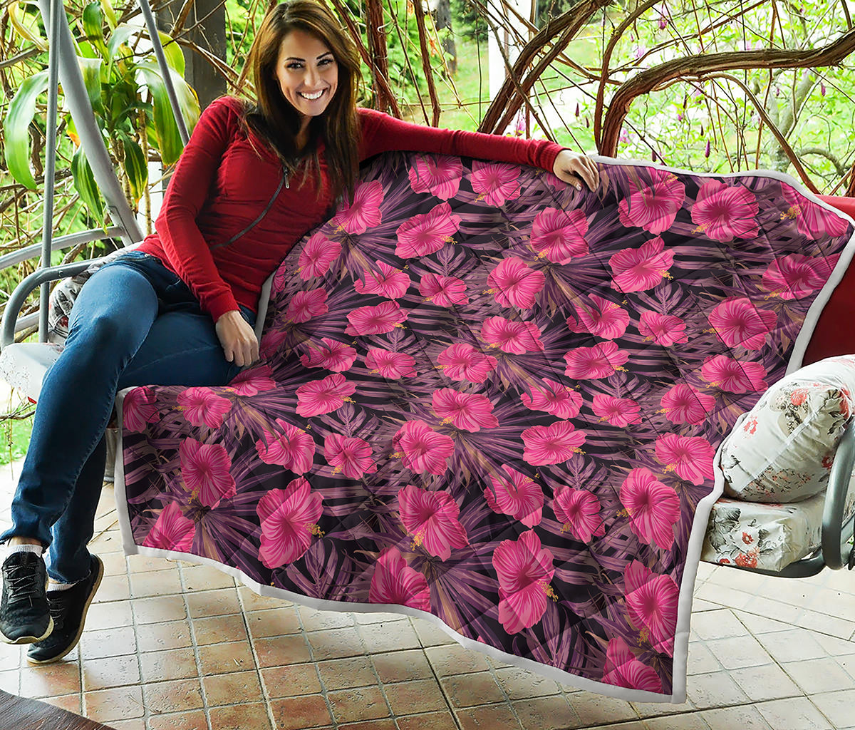 Pink Hawaiian Hibiscus Pattern Print Quilt