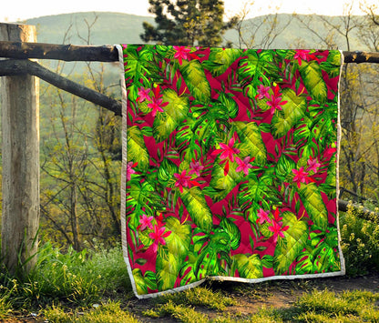 Pink Hawaiian Tropical Pattern Print Quilt