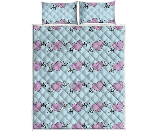 Pink Heartbeat Pattern Print Quilt Bed Set