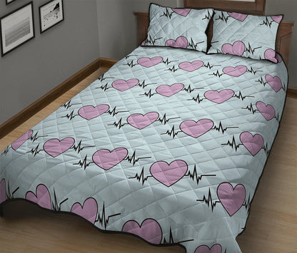 Pink Heartbeat Pattern Print Quilt Bed Set