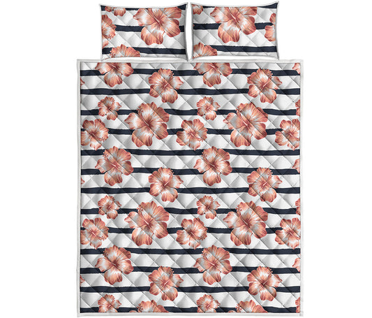 Pink Hibiscus Striped Pattern Print Quilt Bed Set