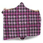 Pink Houndstooth Pattern Print Hooded Blanket