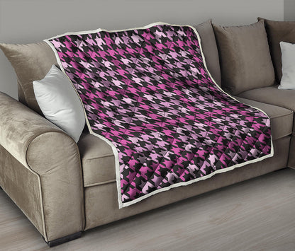 Pink Houndstooth Pattern Print Quilt