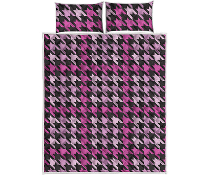 Pink Houndstooth Pattern Print Quilt Bed Set