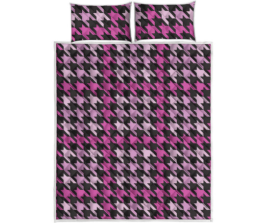 Pink Houndstooth Pattern Print Quilt Bed Set