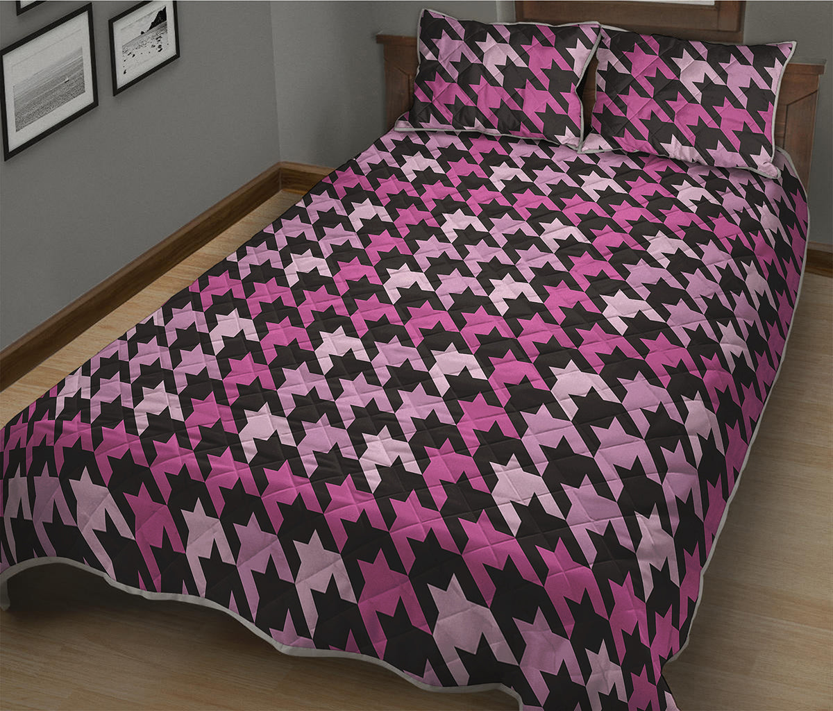 Pink Houndstooth Pattern Print Quilt Bed Set