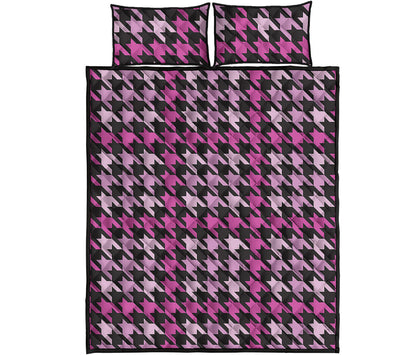 Pink Houndstooth Pattern Print Quilt Bed Set