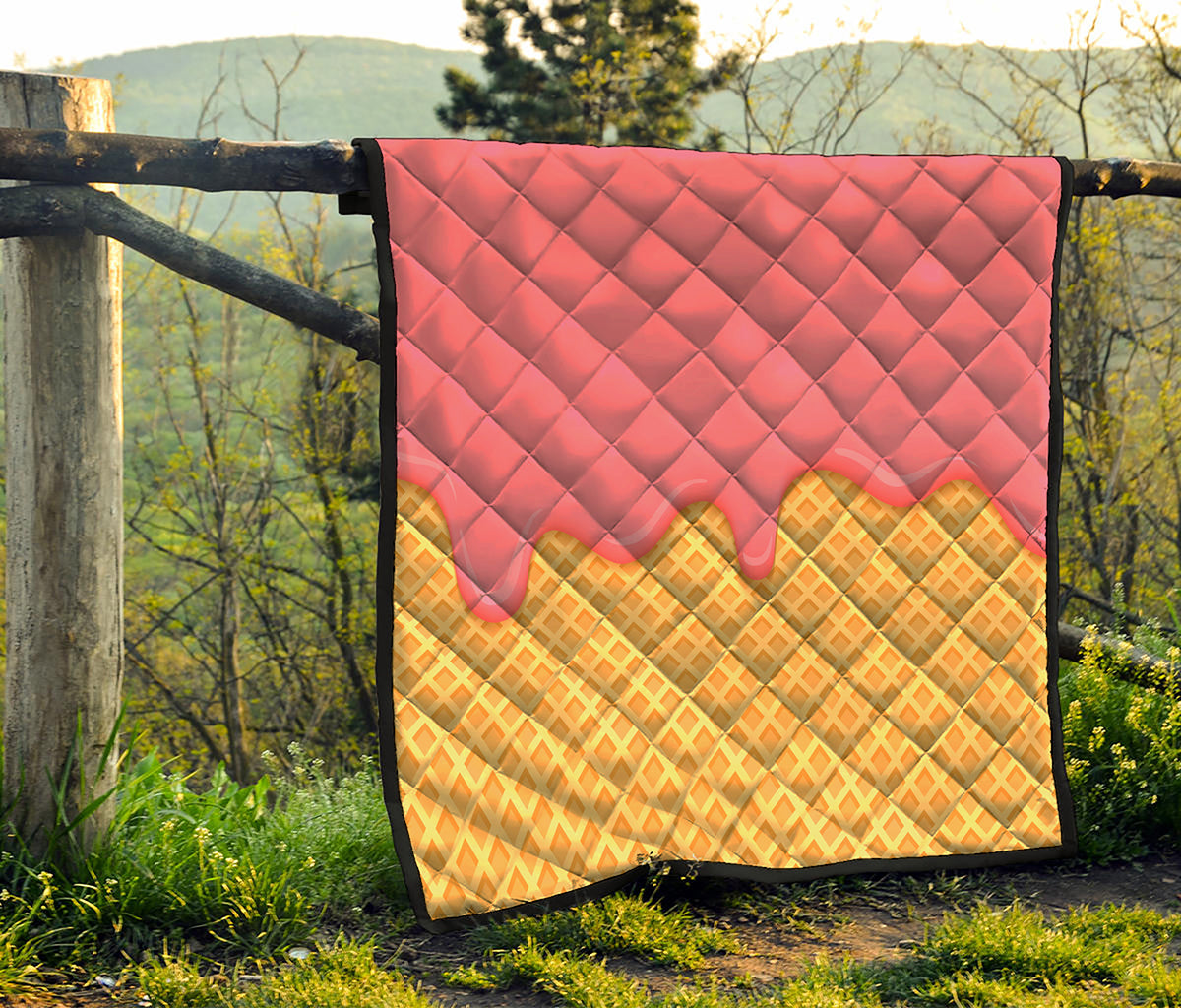 Pink Ice Cream Melted Print Quilt