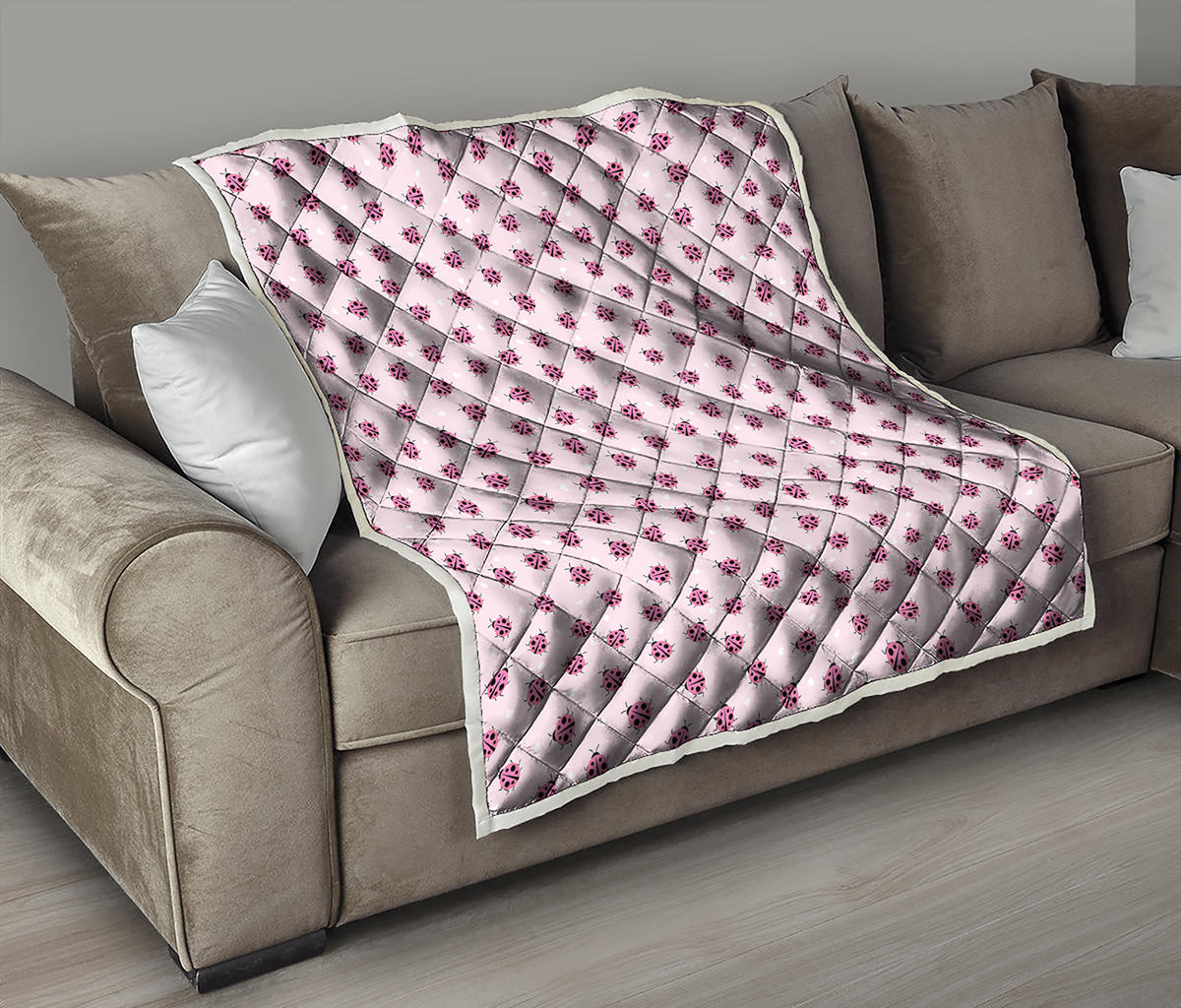 Pink Ladybug Pattern Print Quilt
