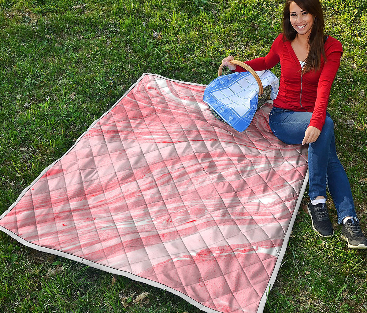Pink Liquid Marble Print Quilt