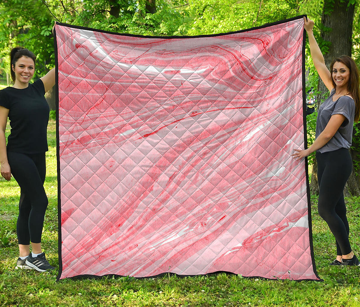 Pink Liquid Marble Print Quilt