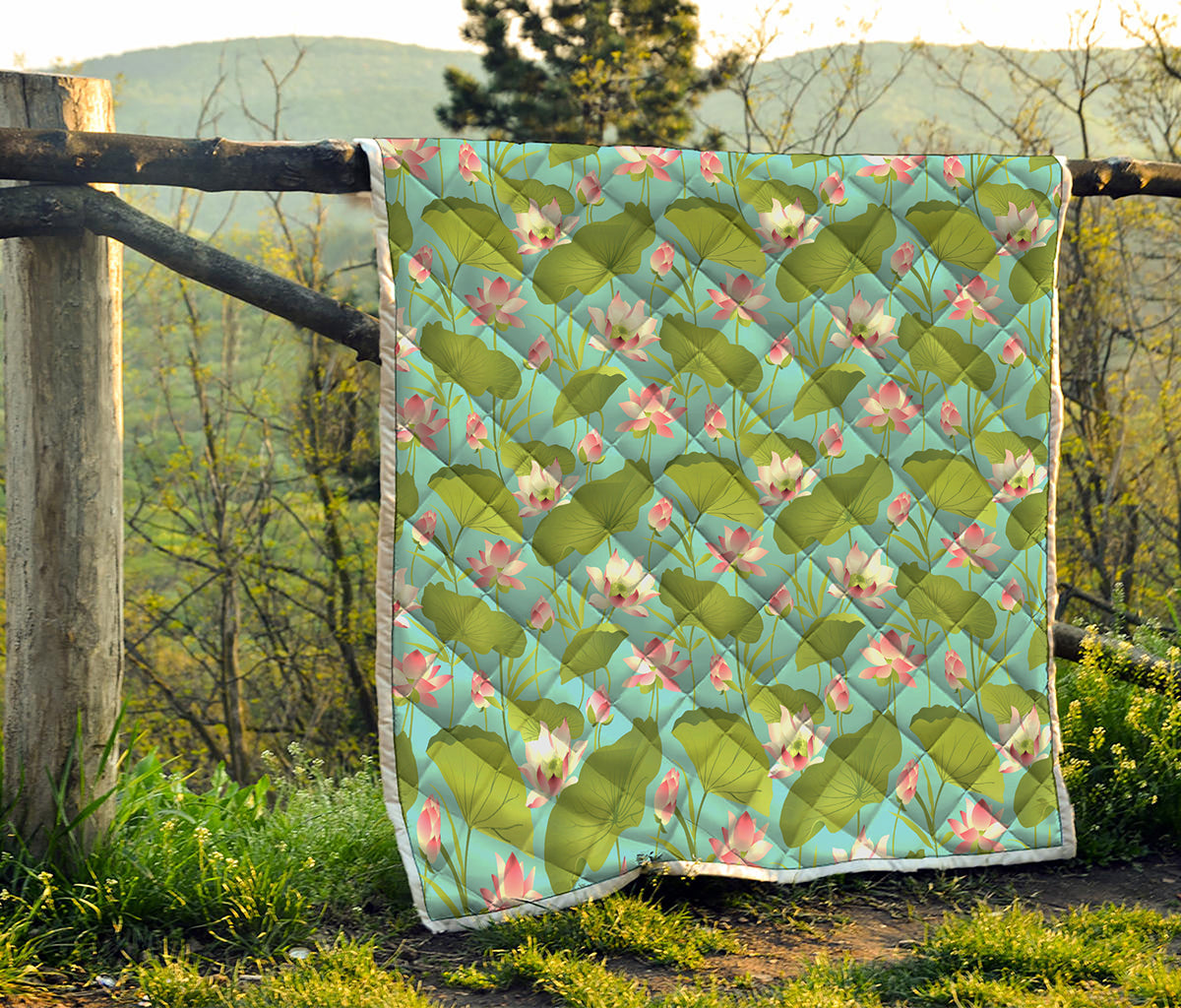 Pink Lotus Pattern Print Quilt