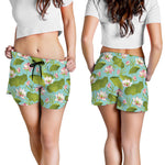 Pink Lotus Pattern Print Women's Shorts