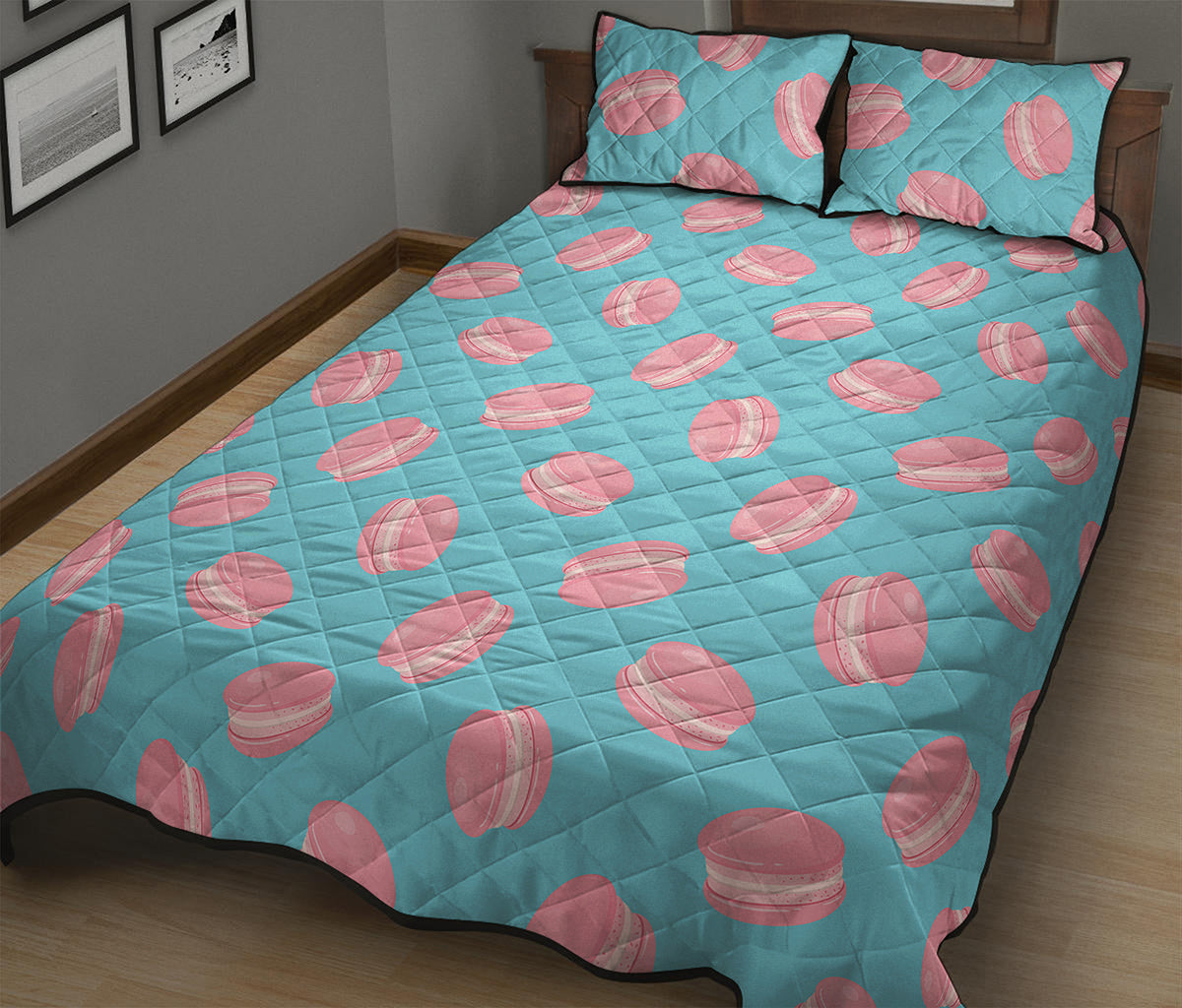 Pink Macaron Pattern Print Quilt Bed Set