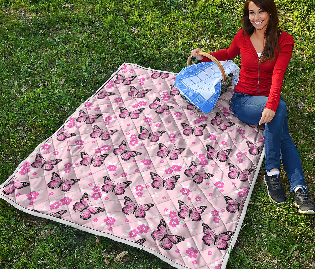 Pink Monarch Butterfly Pattern Print Quilt
