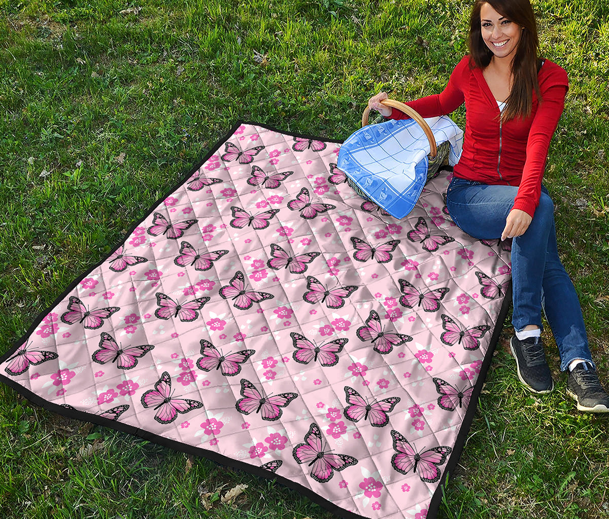 Pink Monarch Butterfly Pattern Print Quilt