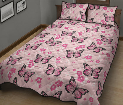 Pink Monarch Butterfly Pattern Print Quilt Bed Set