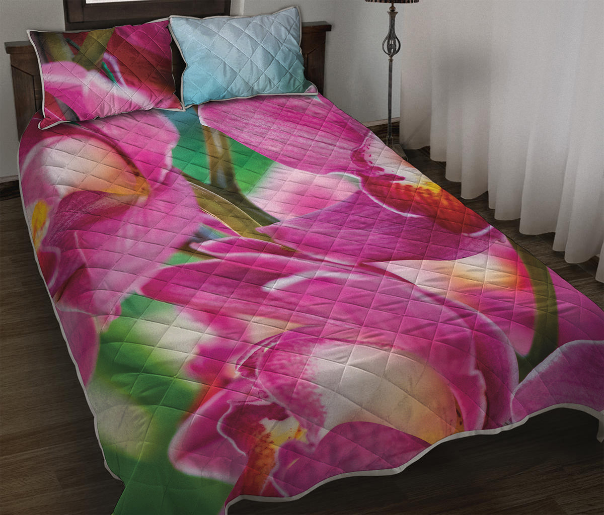 Pink Orchid Flower Print Quilt Bed Set