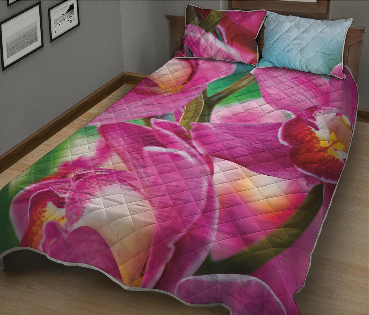Pink Orchid Flower Print Quilt Bed Set